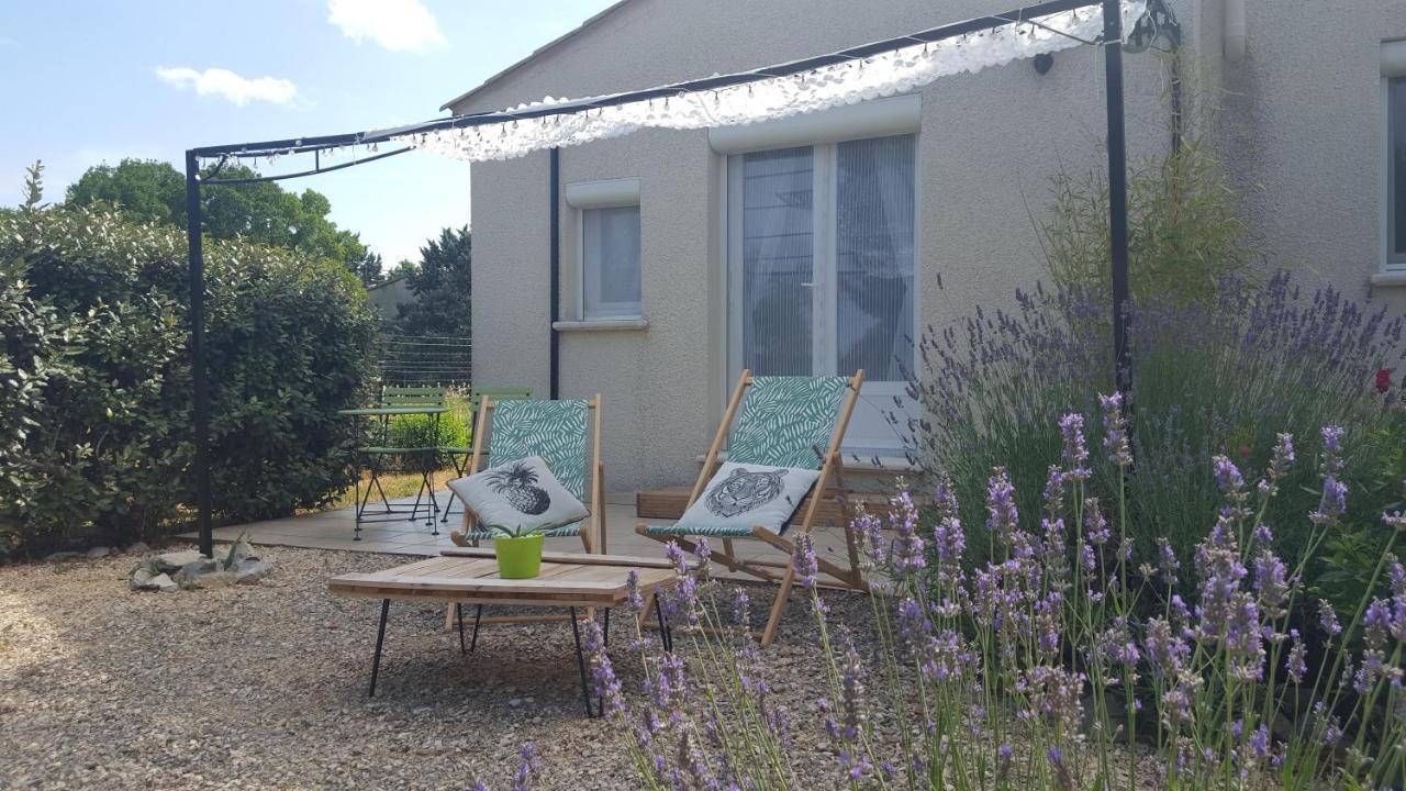 Le Kalarino Bed and Breakfast Saint-Remeze Værelse billede